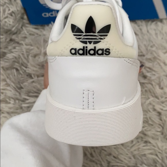 Adidas SuperCourt BRAND NEW - Picture 3 of 4